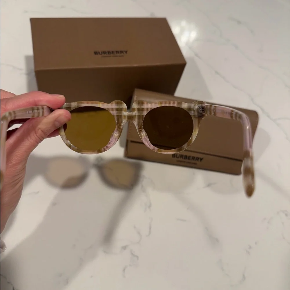 Burberry Kids JB4355F Check Pink Sunglasses with Case
